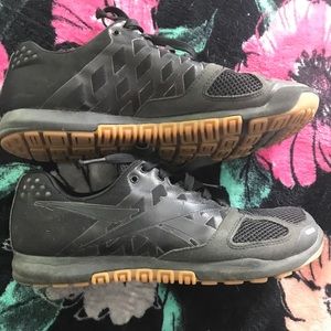 Reebok Nano 2s - women’s black/gum sole - 9.5